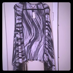 Trendy Zedra Vest with Fringe!!